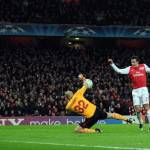 Arsenal's Dutch striker Robin Van Persie
