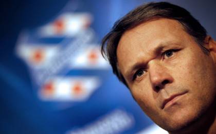 Heerenveen's Dutch new trainer Marco van