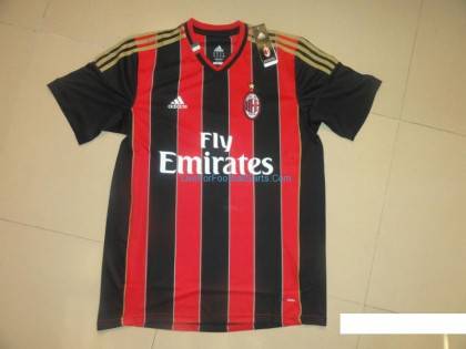 nuova maglia Milan 2013 2014