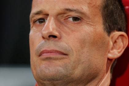 PSV Eindhoven v AC Milan - UEFA Champions League Play-offs: First Leg