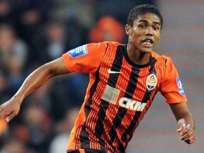 Douglas Costa