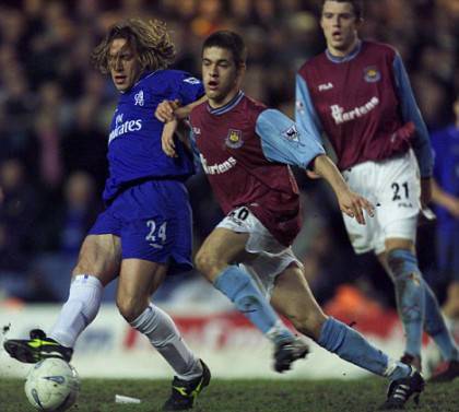 CHELSEA V WEST HAM, FA CUP 4TH ROUND. PIC ANDY HOOPER DELLA BONA AND COLE