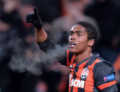 Douglas Costa