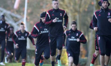 Allenamento a Milanello (acmilan.com)