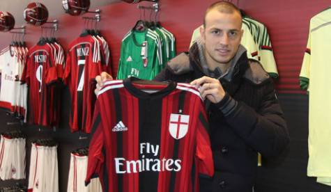 Luca Antonelli (acmilan.com)