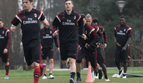 Allenamento a Milanello (acmilan.com)