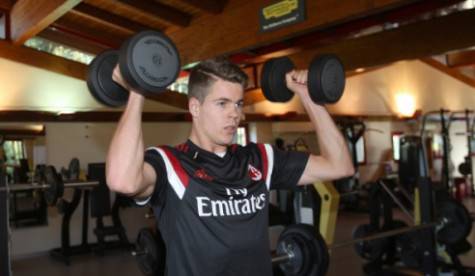 Van Ginkel in palestra (foto acmilan.com)