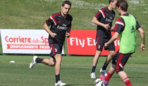 Allenamento a Milanello (acmilan.com)