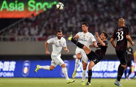 Mattia De Sciglio vs Cristiano Ronaldo (Getty Images)