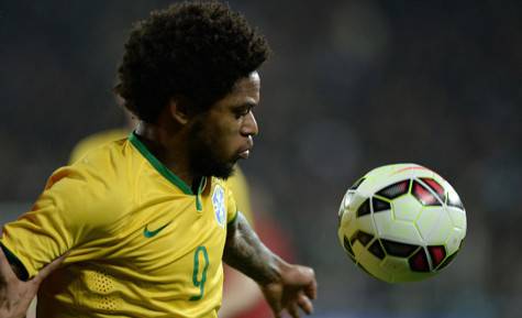 Luiz Adriano (getty images)