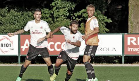 Allenamento a Milanello (foto acmilan.com)