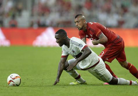 Cristian Zapata Arturo Vidal