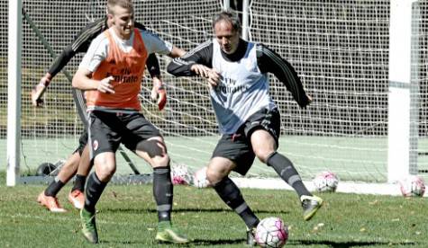 Allenamento a Milanello (foto acmilan.com)
