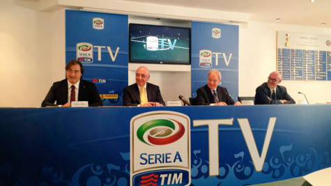 Adriano Galliani in conferenza stampa (foto Twitter)