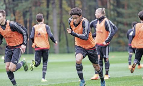 Allenamento a Milanello (foto acmilan.com)