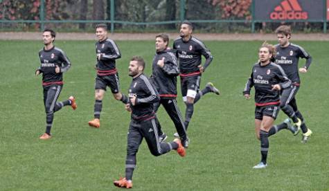 Allenamento a Milanello (foto acmilan.com)