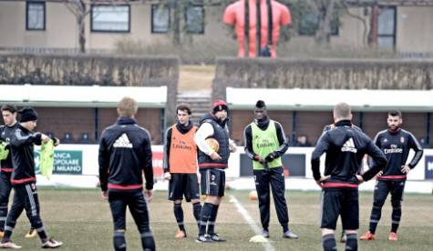 Allenamento a Milanello (foto acmilan.com)