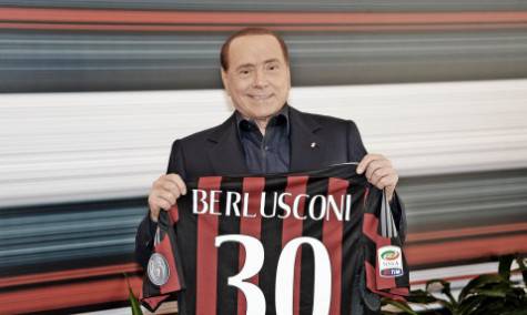 Berlusconi-30-maglia-475x284.jpg