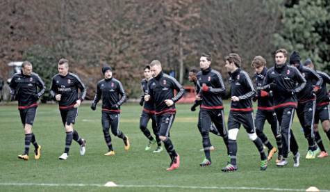 Allenamento a Milanello (foto acmilan.com)