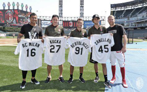 Il Milan in tournée (foto acmilan.com)