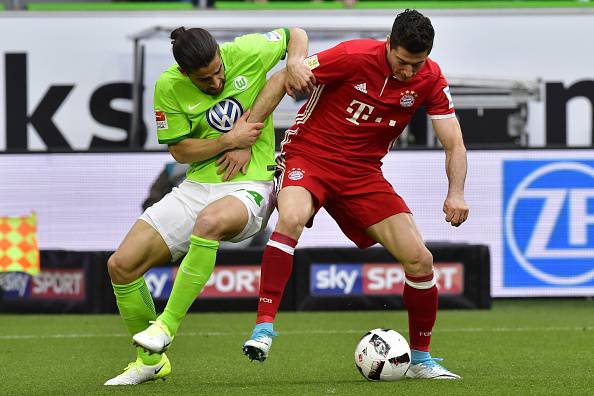 Ricardo Rodriguez Robert Lewandowski