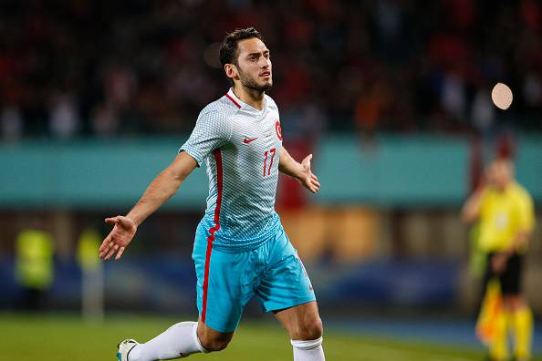 Hakan Calhanoglu