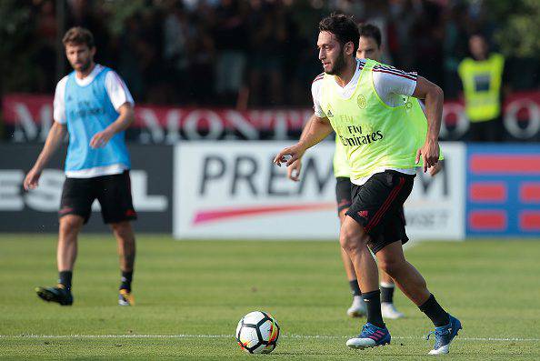 Hakan Calhanoglu