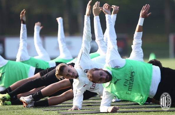 Gonzalo higuain Samuel Castillejo