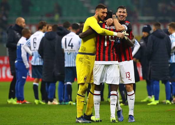 Donnarumma, Bakayoko e Romagnoli esultano