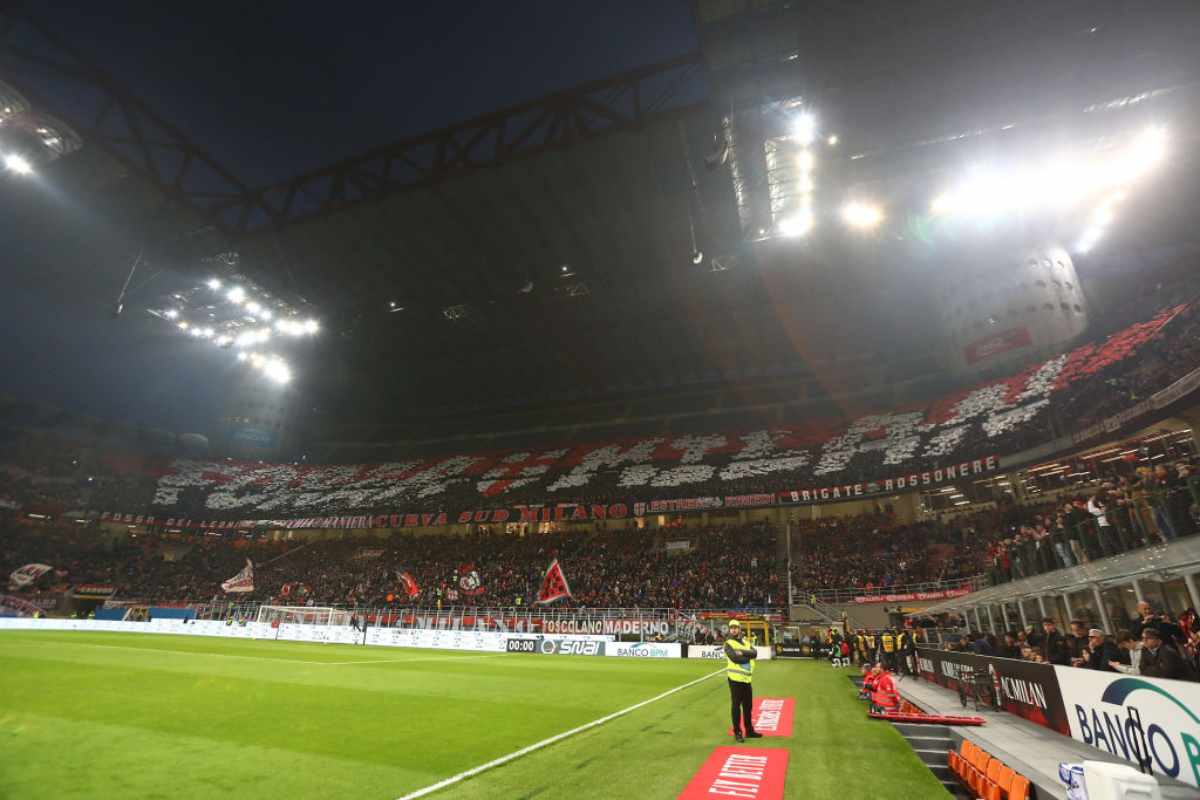 Scenografia Curva Sud Milan-Lazio