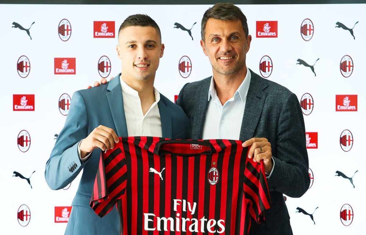 Rade Krunic e Paolo Maldini 