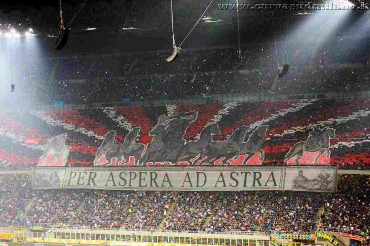 Curva Sud (Per aspera ad astra)