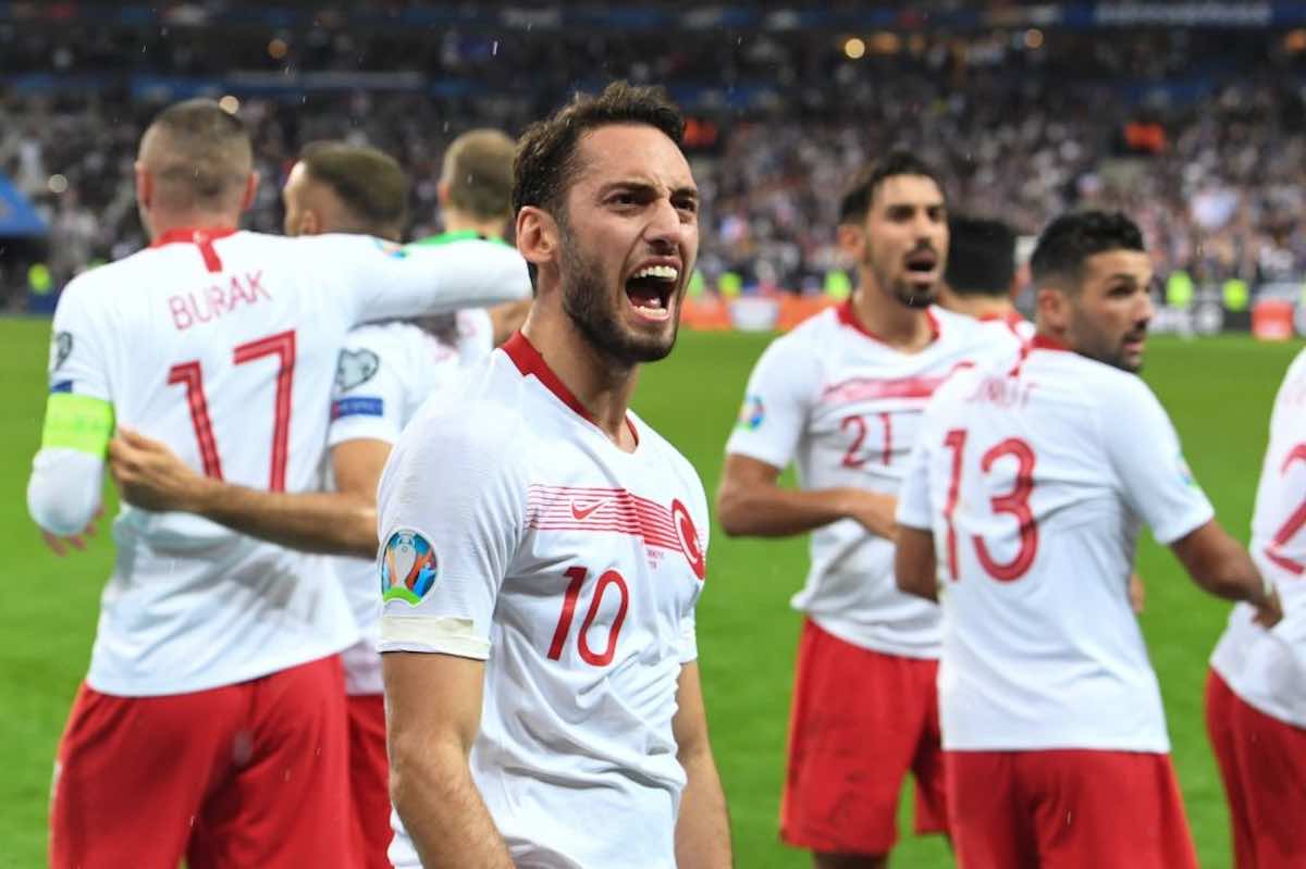 calhanoglu assist in Francia-Turchia