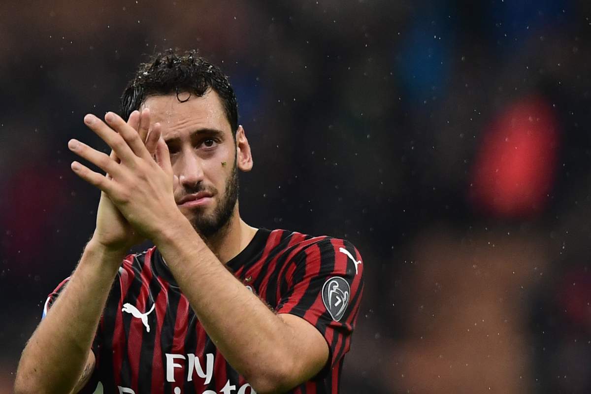 Hakan Calhanoglu Milan