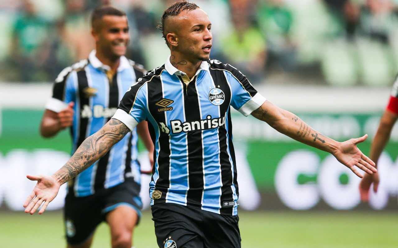 Everton Sousa Soares Cebolinha (1)