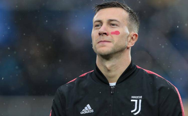 Federico Bernardeschi offerto al Milan dalla Juventus