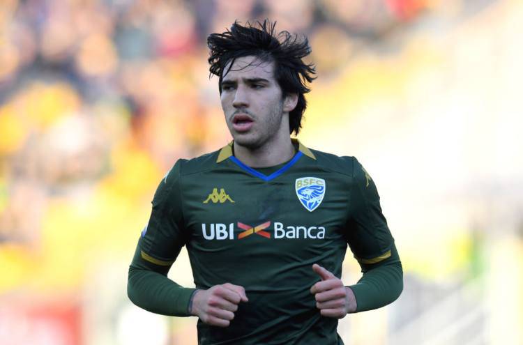 Tonali Milan in corsa