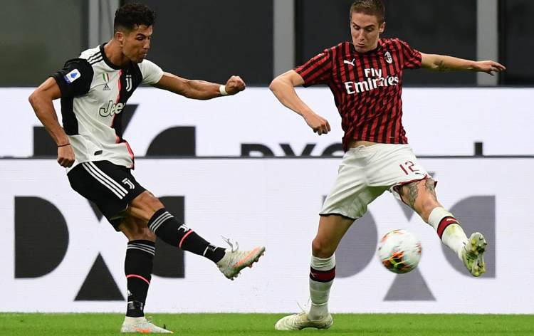 Andrea Conti e Cristiano Ronaldo