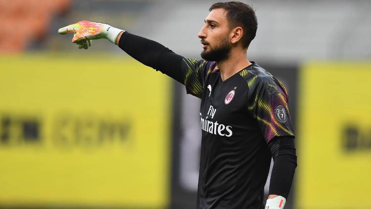 Gigio Donnarumma rinnovo vicino