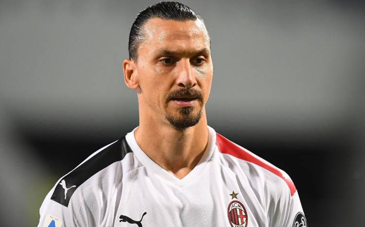 Ibrahimovic rinnovo