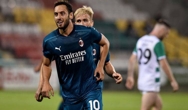 Calhanoglu Milan rinnovo contratto