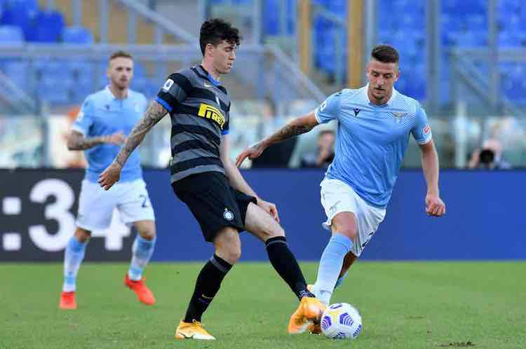 Bastoni positivo Inter-Milan