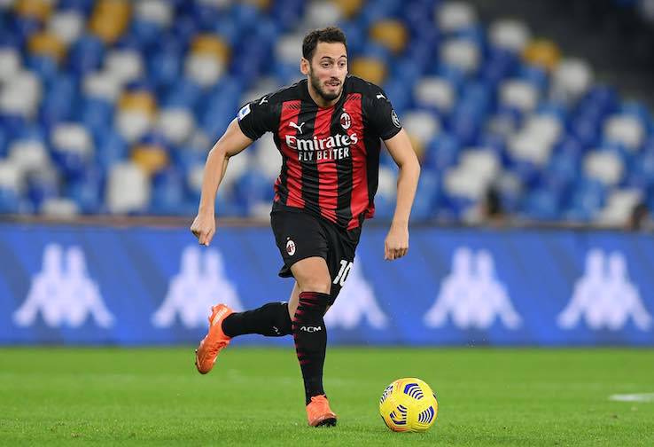 Calhanoglu Juve