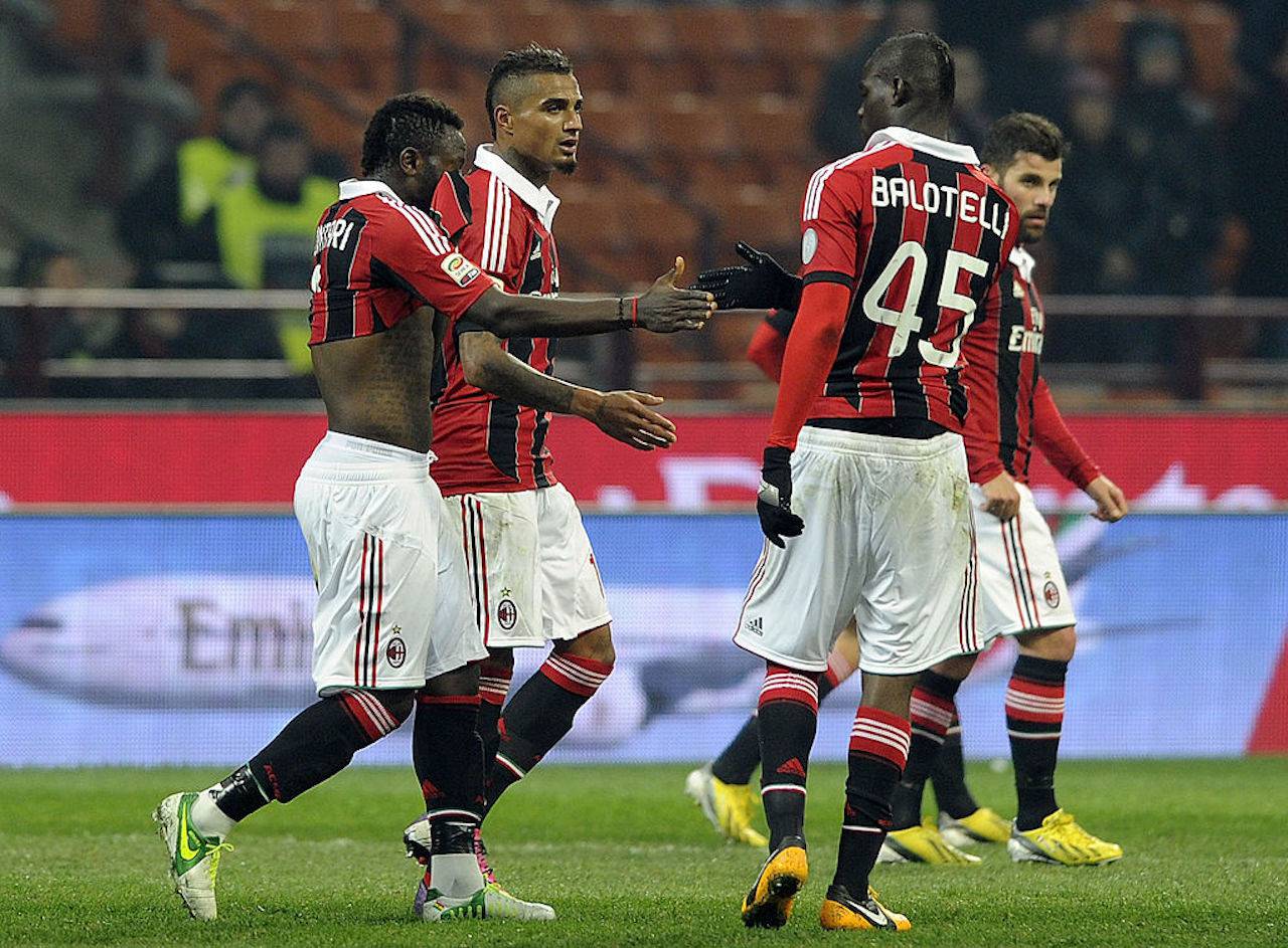 Sporting thing. Марио Балотелли и Боатенг Кевин Принс. Sulley Muntari. Драка Боатенг Балотелли. Мунтари ассистент.