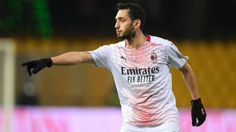 rinnovo Calhanoglu agente