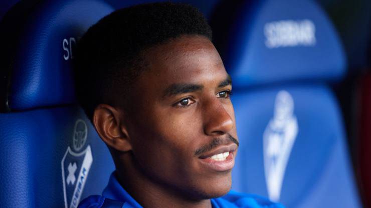 Junior Firpo Milan