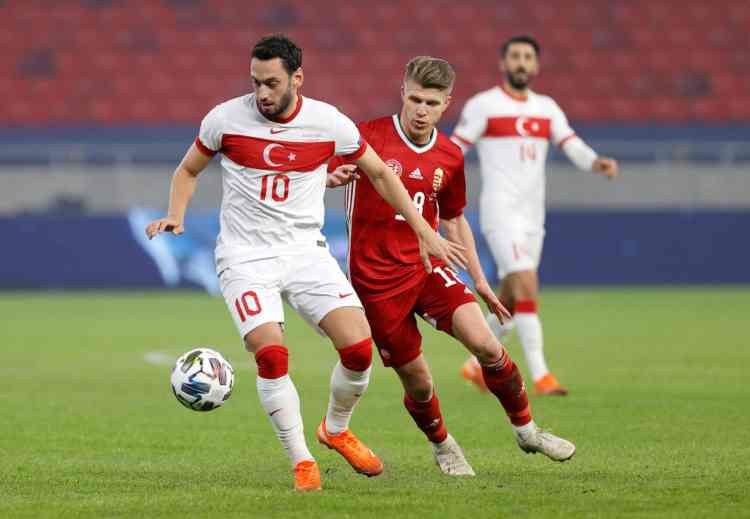 Hakan Calhanoglu 