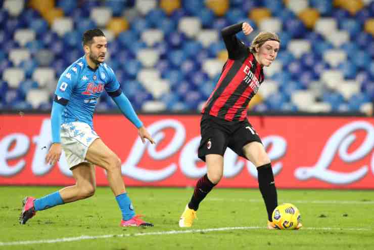 Hauge in gol in Napoli-Milan dell'andata