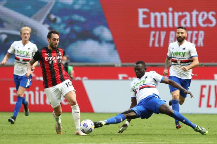Calhanoglu e Colley