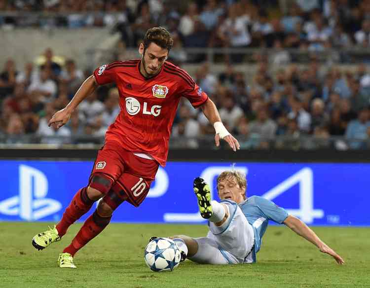 Hakan Calhanoglu 